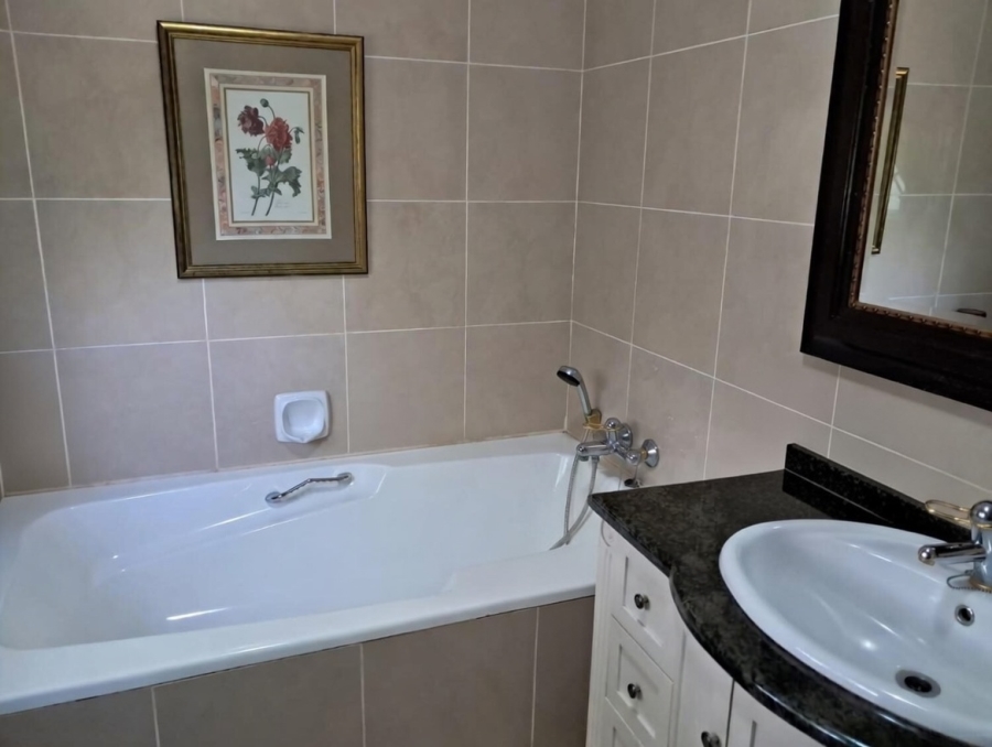 3 Bedroom Property for Sale in Riebeeckstad Free State